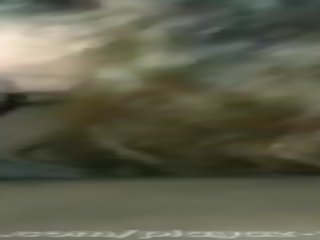 ল্যাটিনা বিবিডব্লিউ sucks কালো ফুটা এবং বল মধ্যে পিছের আসন পর্যন্ত এটা কামস মধ্যে তার মুখ