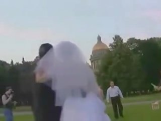 Sposa scopata da everone